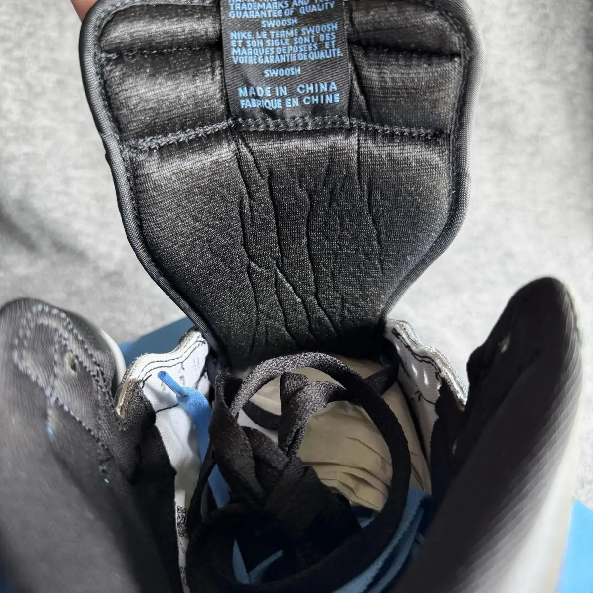 Nike shoes - Nike Air Jordan 1 Retro High OG - Blue 4