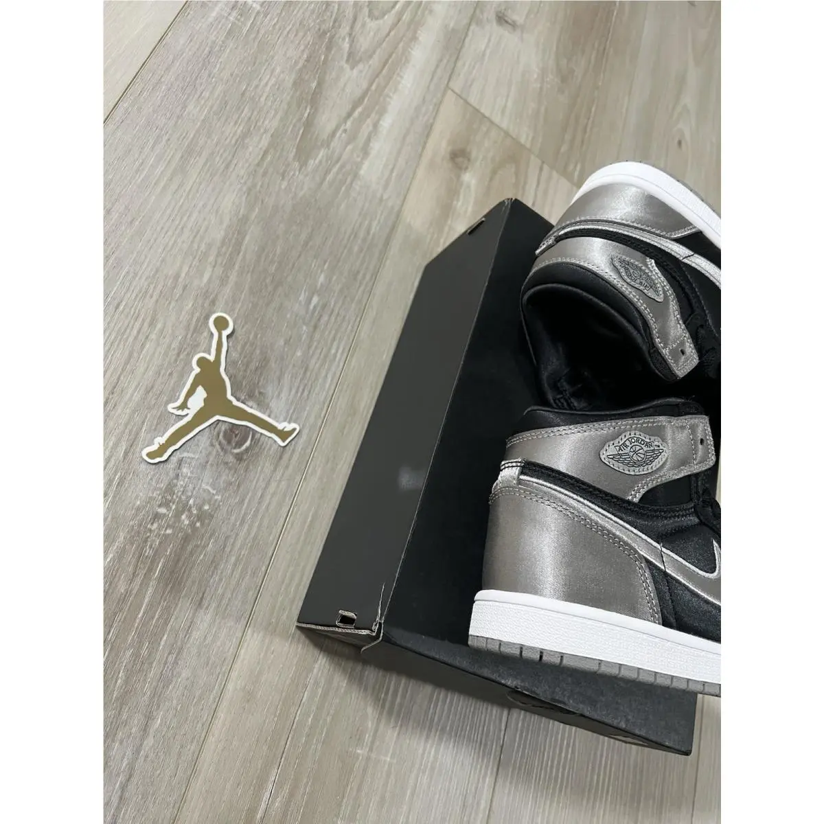 Nike shoes - Air Jordan 1 - Air - Black 2