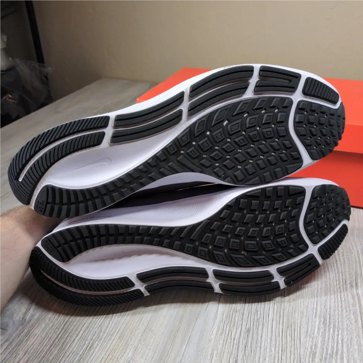 Nike shoes - Gray 3