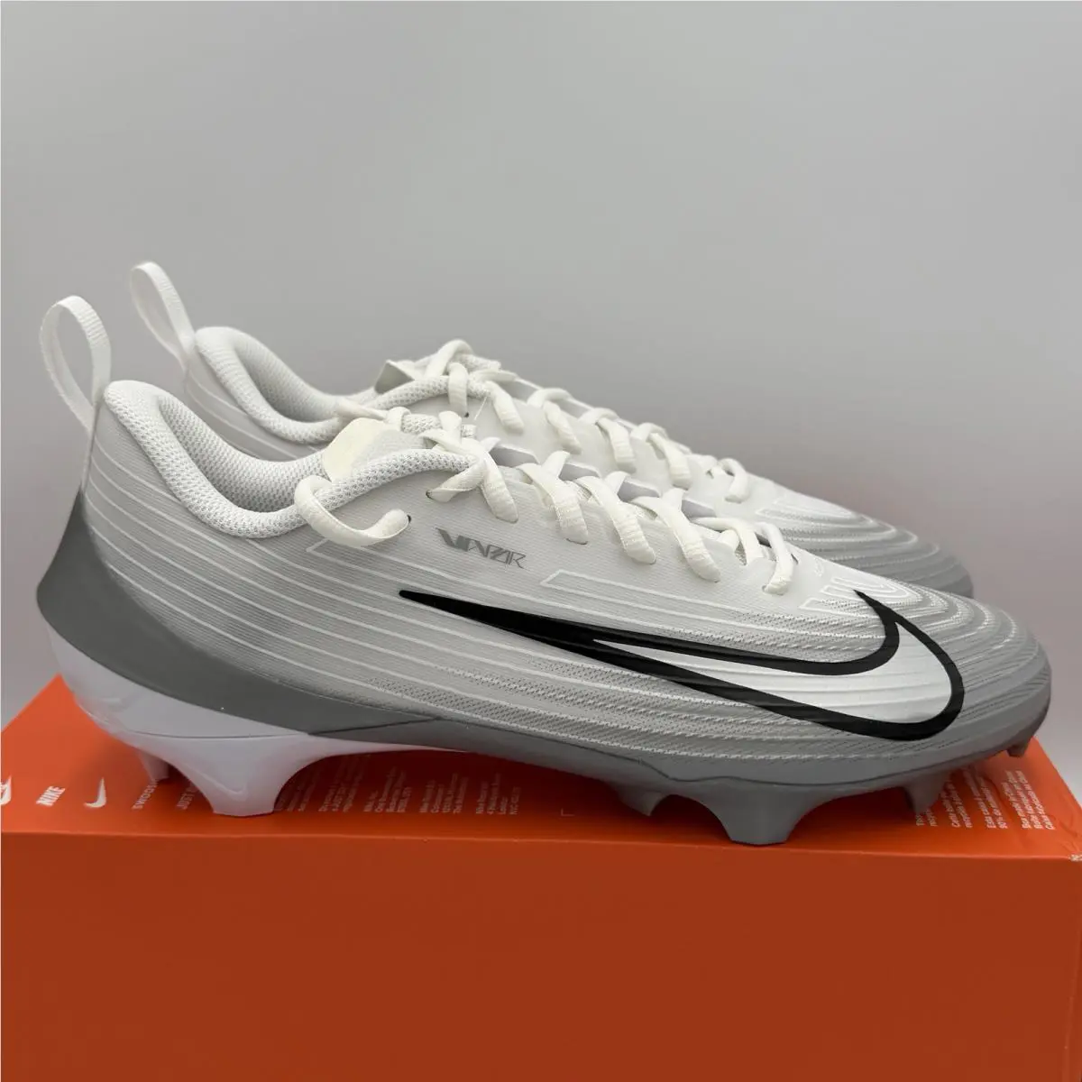 Nike Men`s Vapor Speed 3 Football Cleats - Size: 9- FB3303 100 - White / Grey