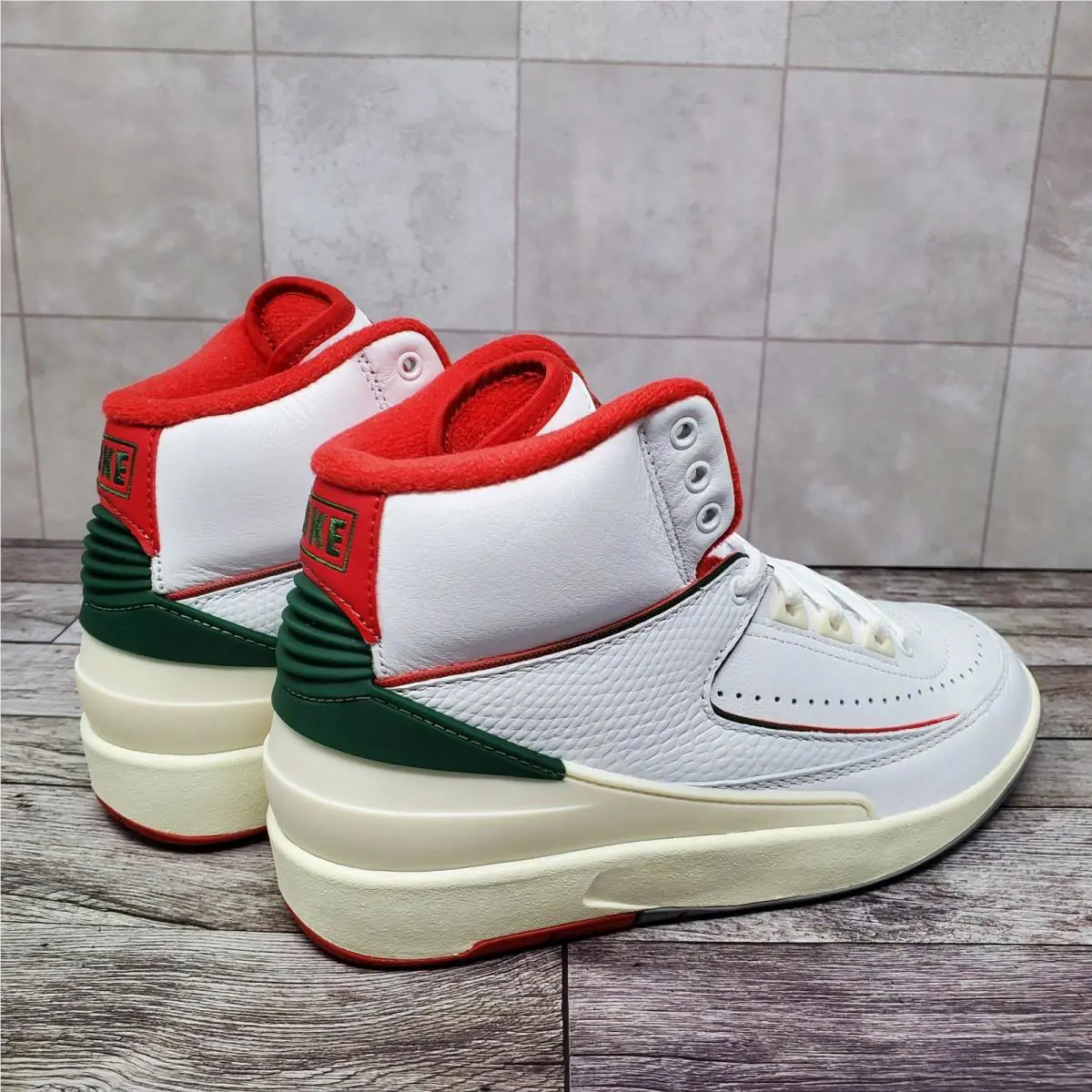 Nike shoes - Air Jordan 2 Retro GS - White 5