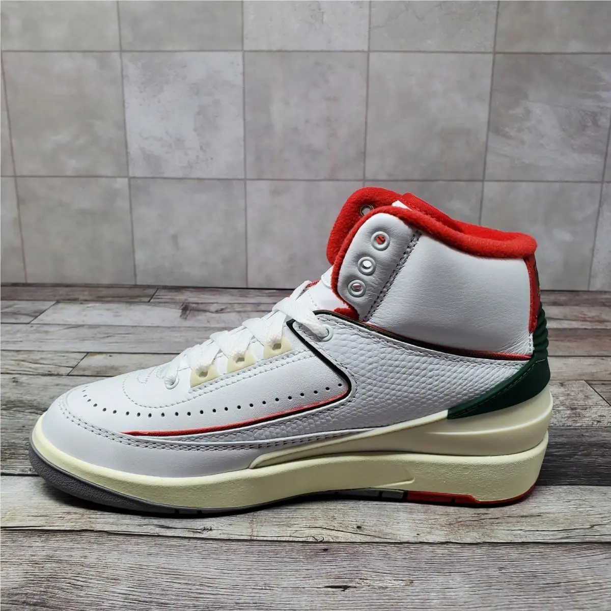 Nike shoes - Air Jordan 2 Retro GS - White 7