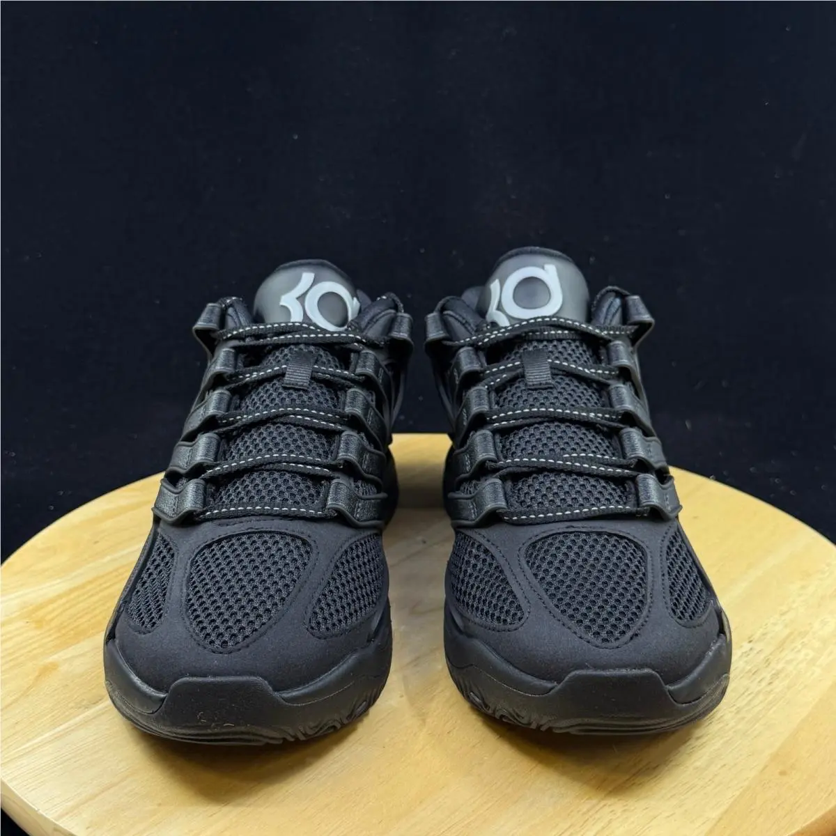Nike shoes - Black 1