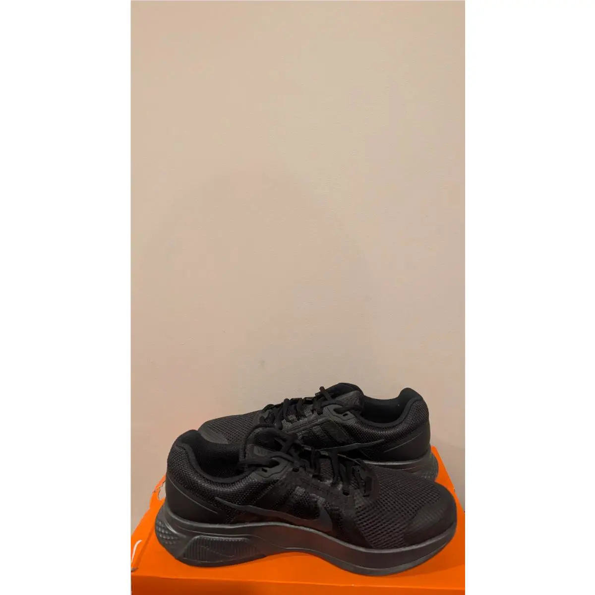 Nike shoes - Black 1