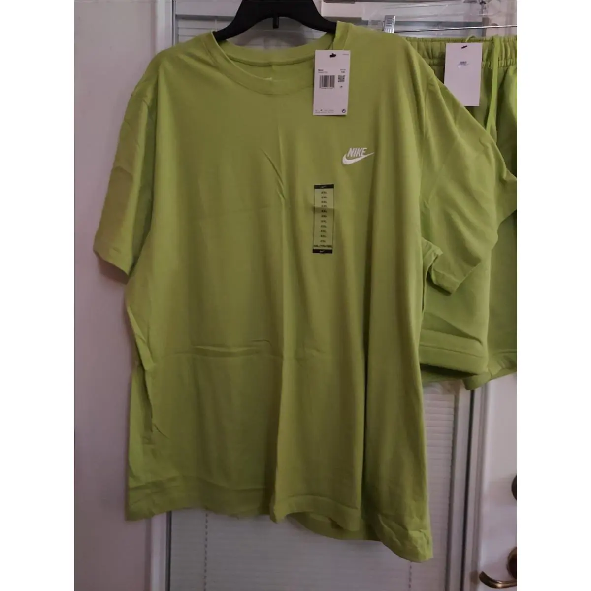 Nike clothing - Green 2