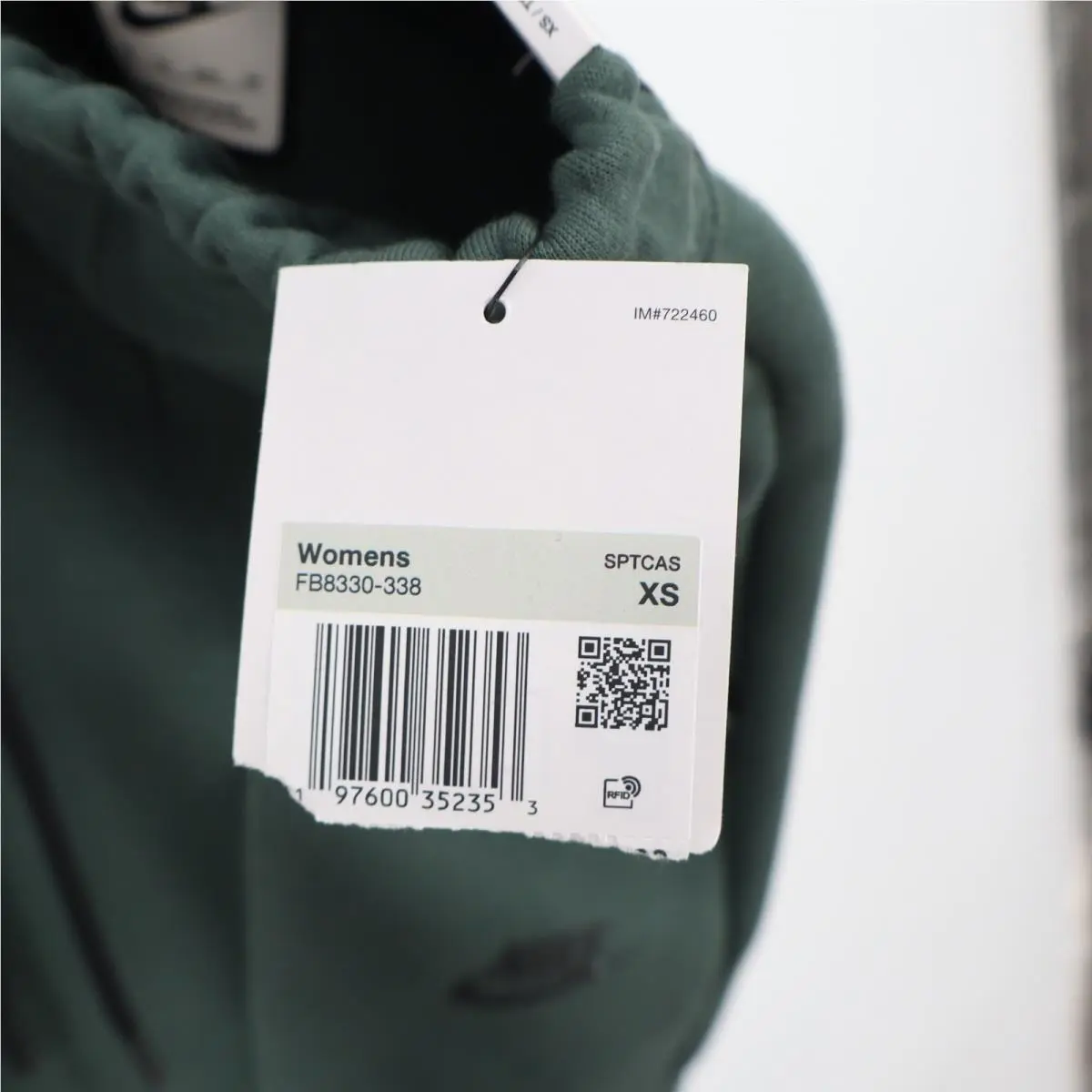 Nike clothing - Green 3