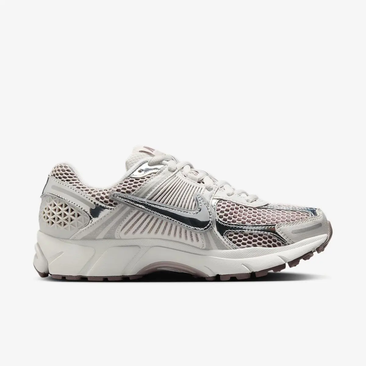 Nike shoes - HV6417001 - HV6417-001 - Platinum Violet (UPC: 197860761360) 1