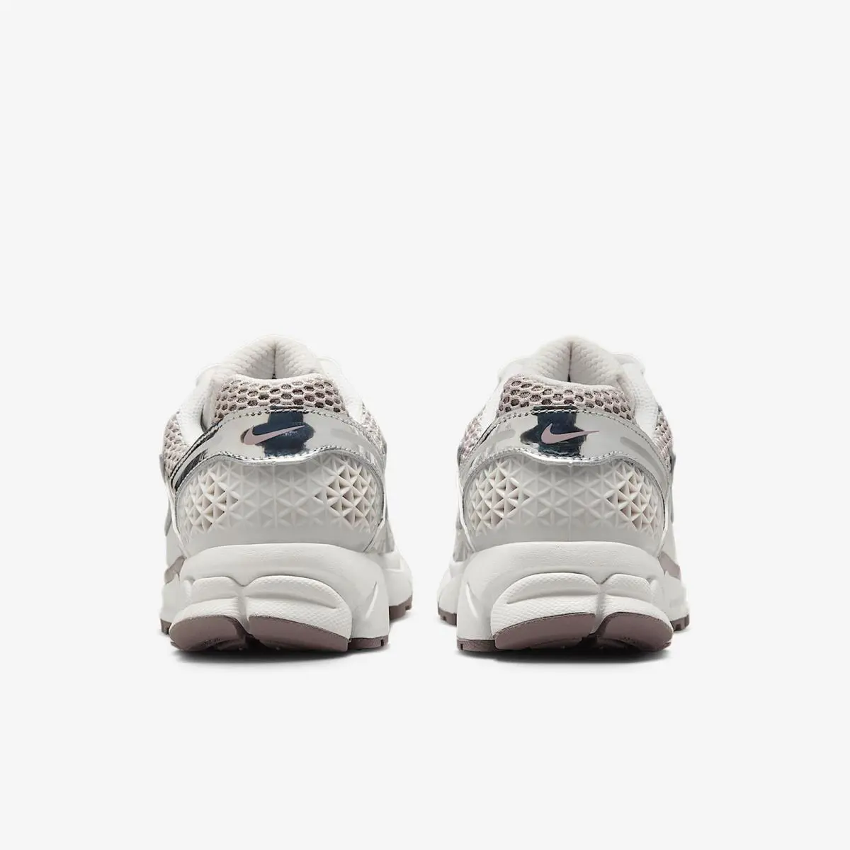 Nike shoes - HV6417001 - HV6417-001 - Platinum Violet (UPC: 197860761360) 4