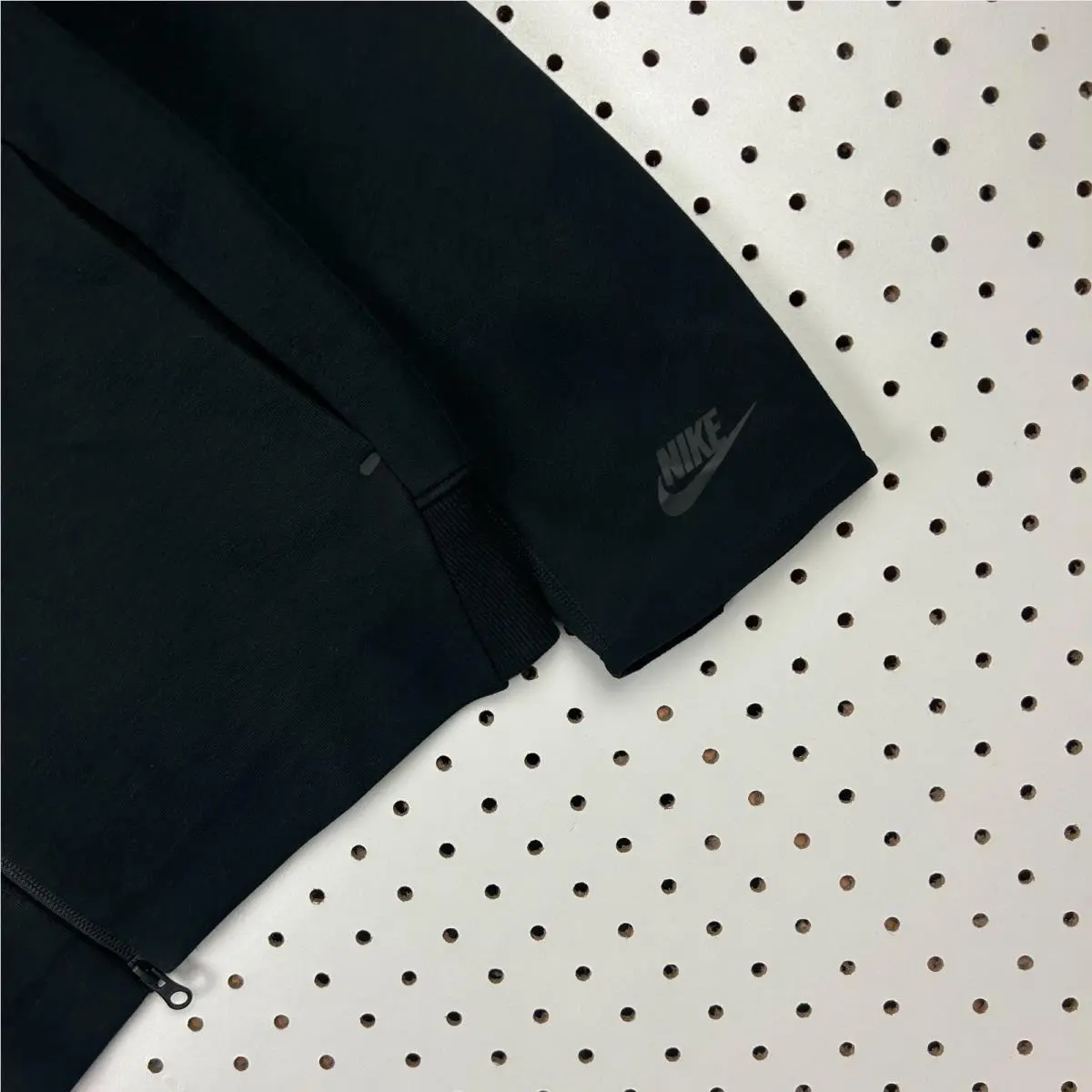 Nike clothing - Black 2