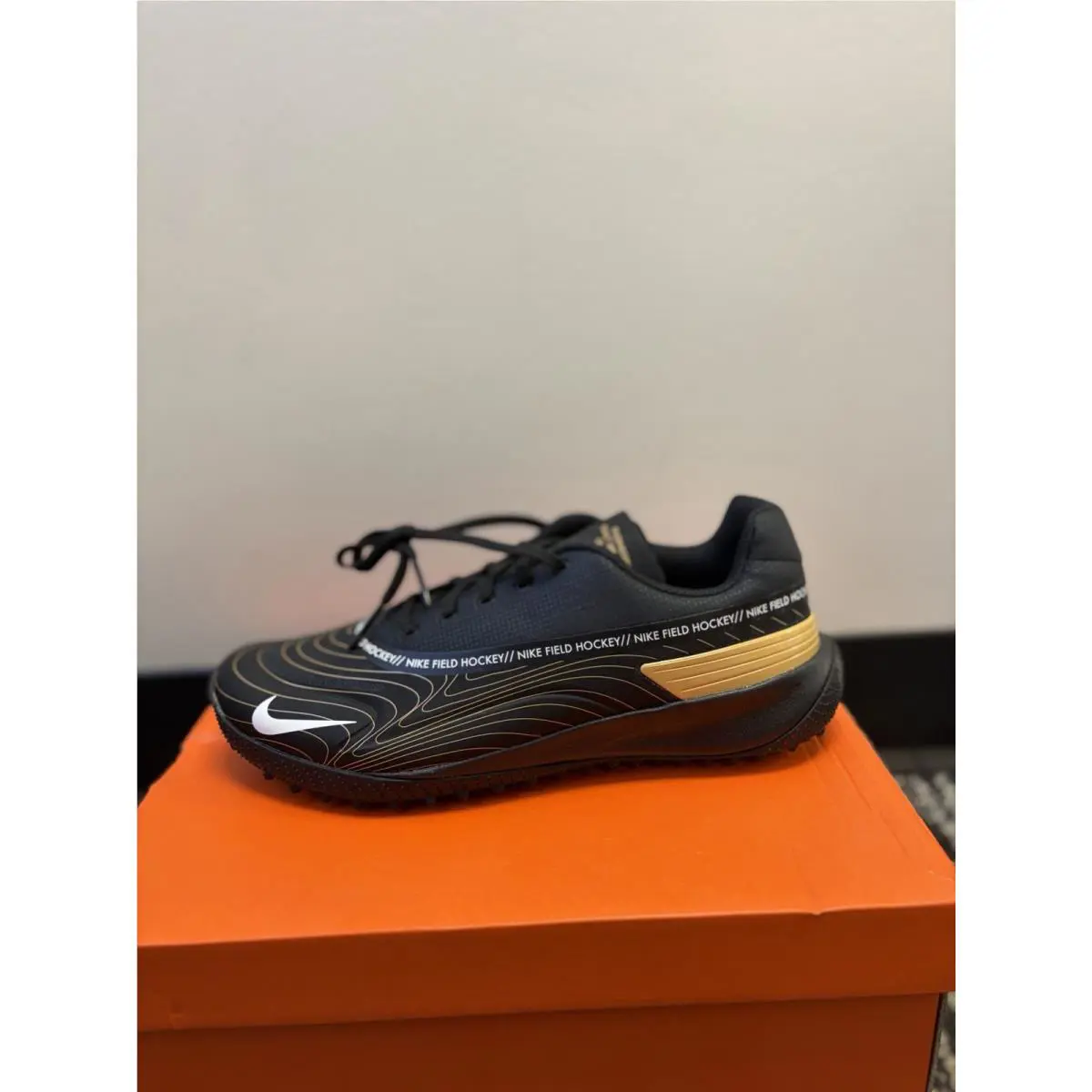 Nike Vapor Drive `black White Metallic Gold` AV6634-017 Field Hockey Size 10.5