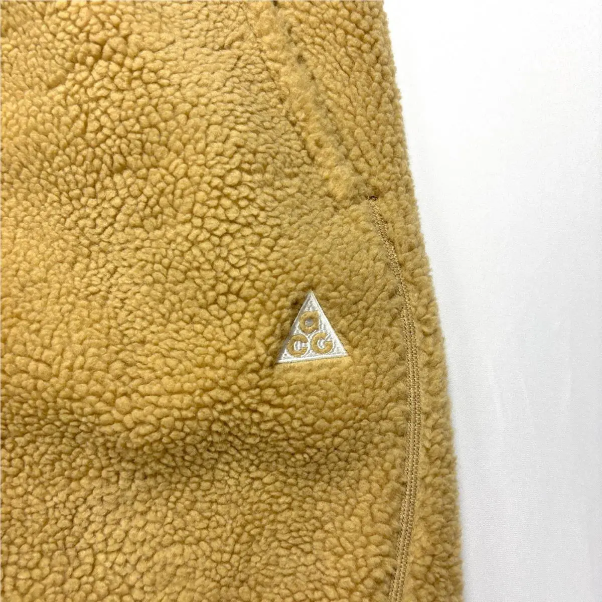 Nike clothing - Tan (UPC: 198486816588) 0