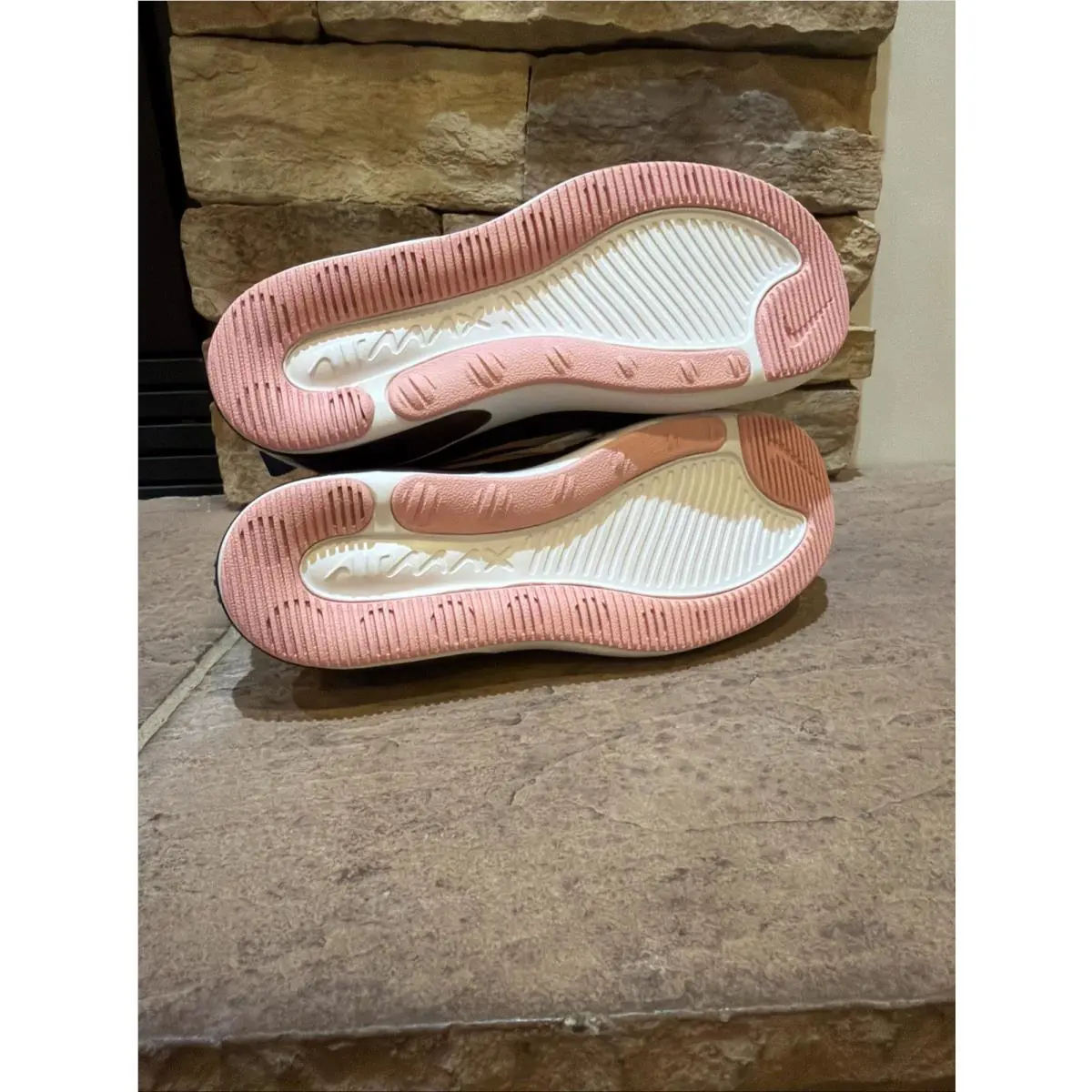 Nike shoes - Nike Air Max Dia - Air Max Dia - BQ9665-604 - Night Maroon/Black/Summit White/Bleached Coral, Manufacturer: NIGHT MAROON/BLEACHED CORAL-BLACK (UPC: 0193151660497) 4