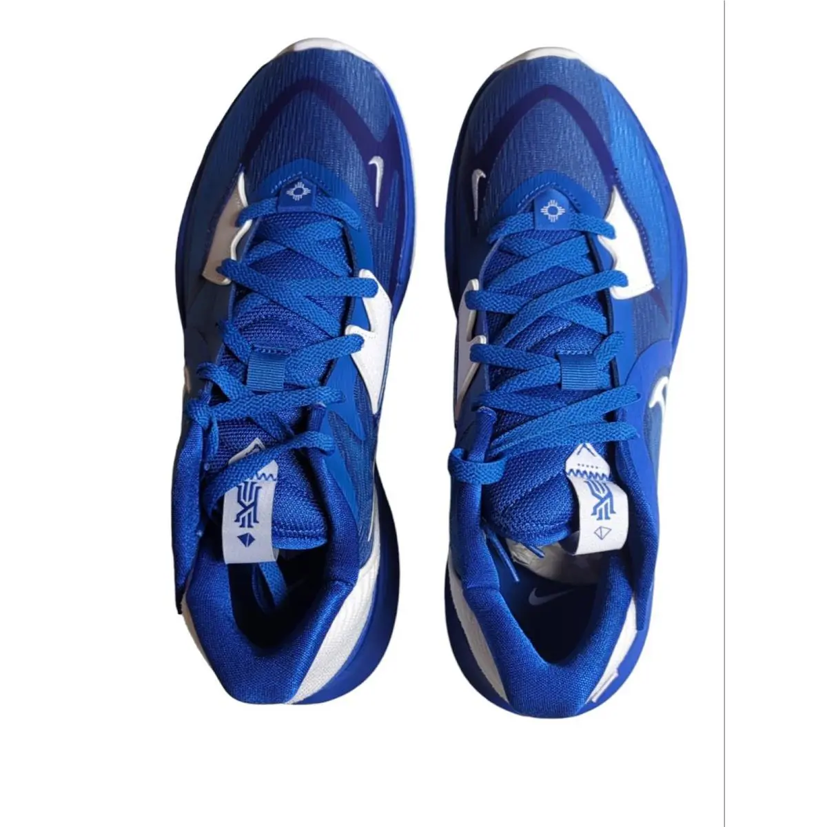 Nike shoes - White 2