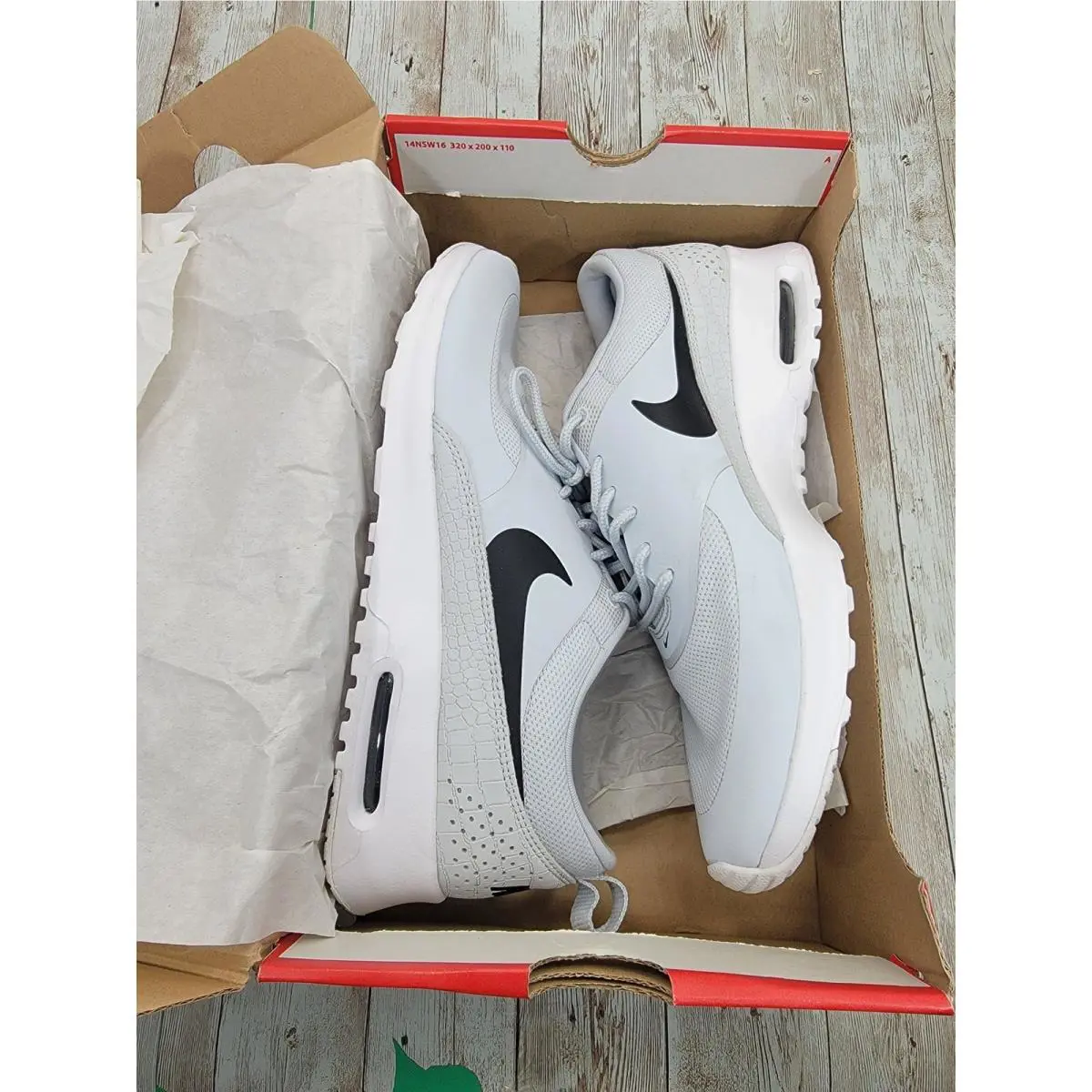 Nike shoes - Multicolor 2