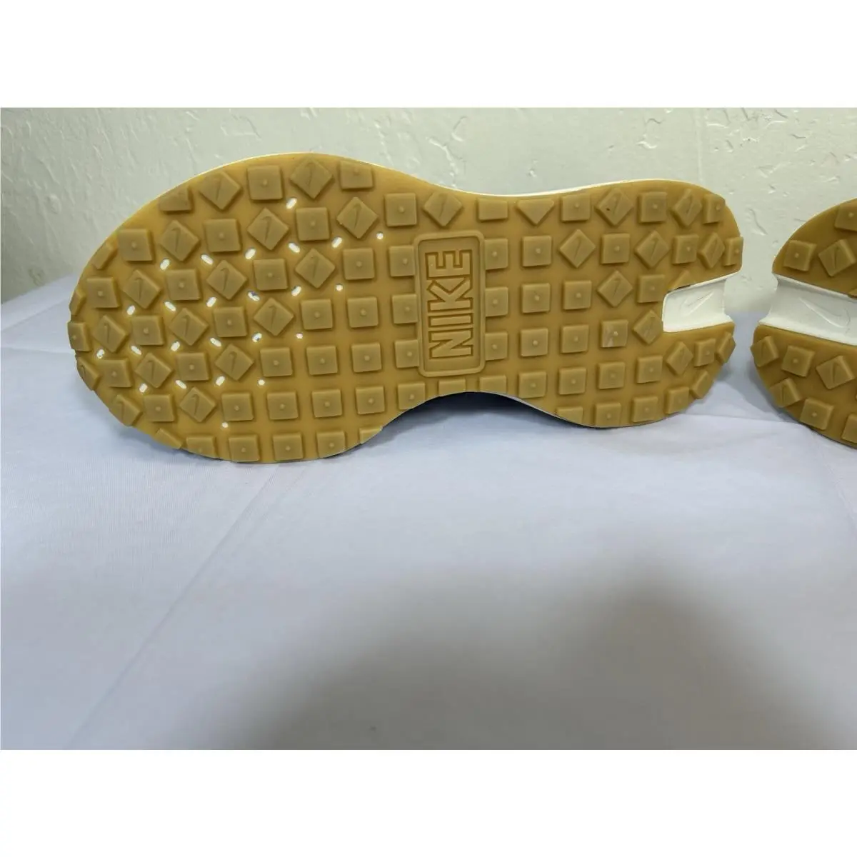 Nike shoes - Nike Phoenix Waffle - Phoenix Waffle - FZ3600-072 - Light Bone / Team Red Sail 10