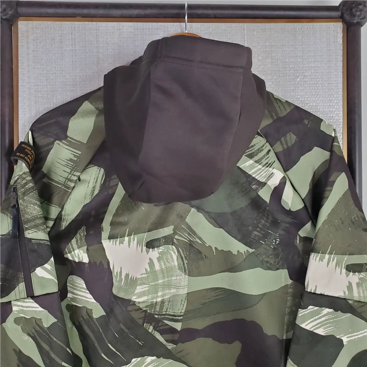 Nike clothing - golf casual long sleeve size mens pullover water wind long sleeve hooded hoodie swoosh jacket windbreaker hoody camouflage hawaiian NWT - Green 7