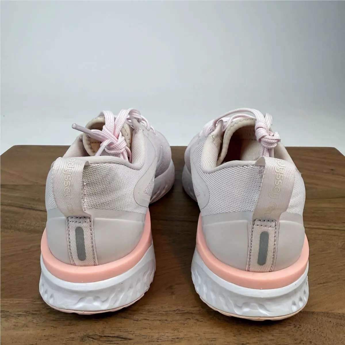 Nike shoes - Nike Odyssey React - Odyssey React - Pink 2