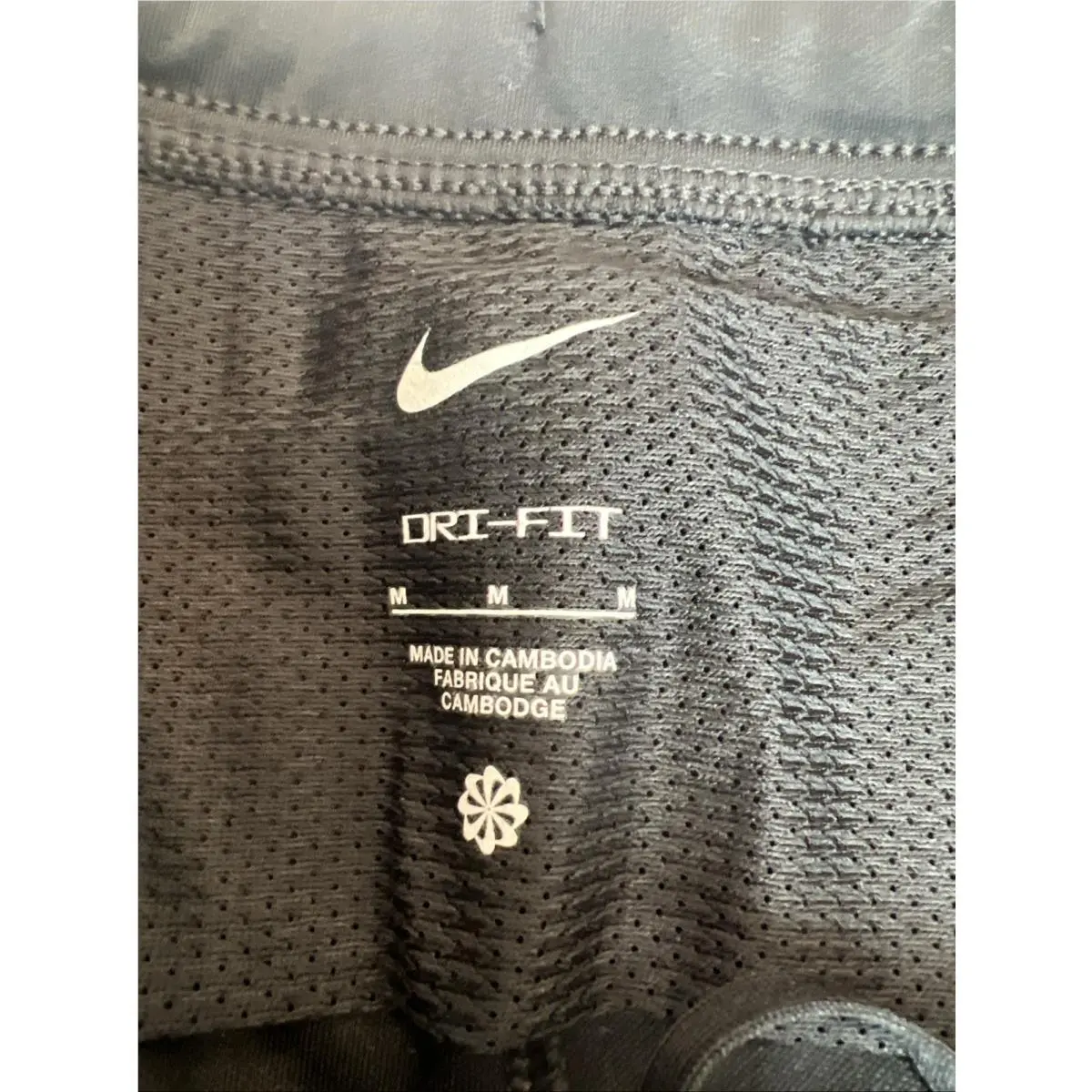 Nike clothing - DD5003010 - DD5003010 - Black (UPC: 195239407581) 0
