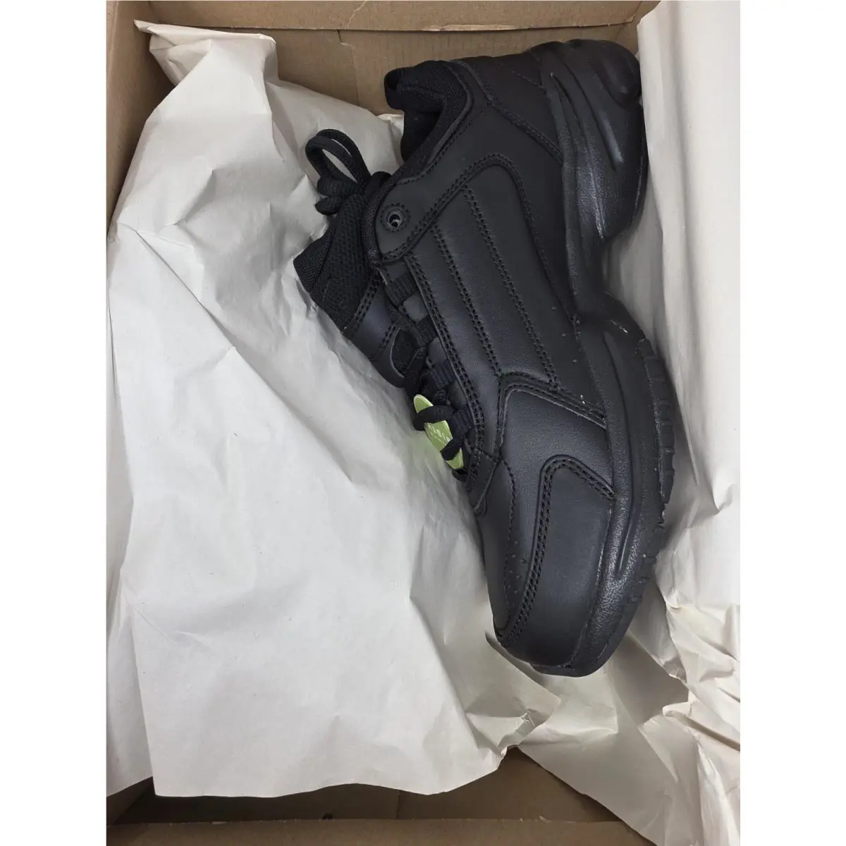 Nike shoes - Nike Air Essentials IV - Air Essentials - 030608 - Black (UPC: 823229731469) 2