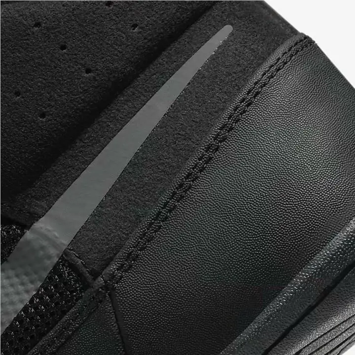 Nike shoes - Black 6