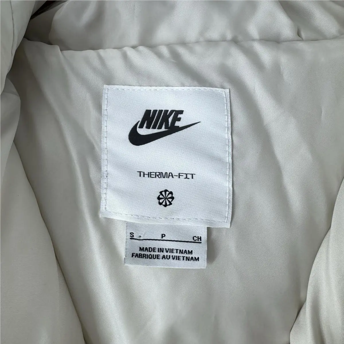 Nike clothing - Light Bone/White (UPC: 0198482128302) 1