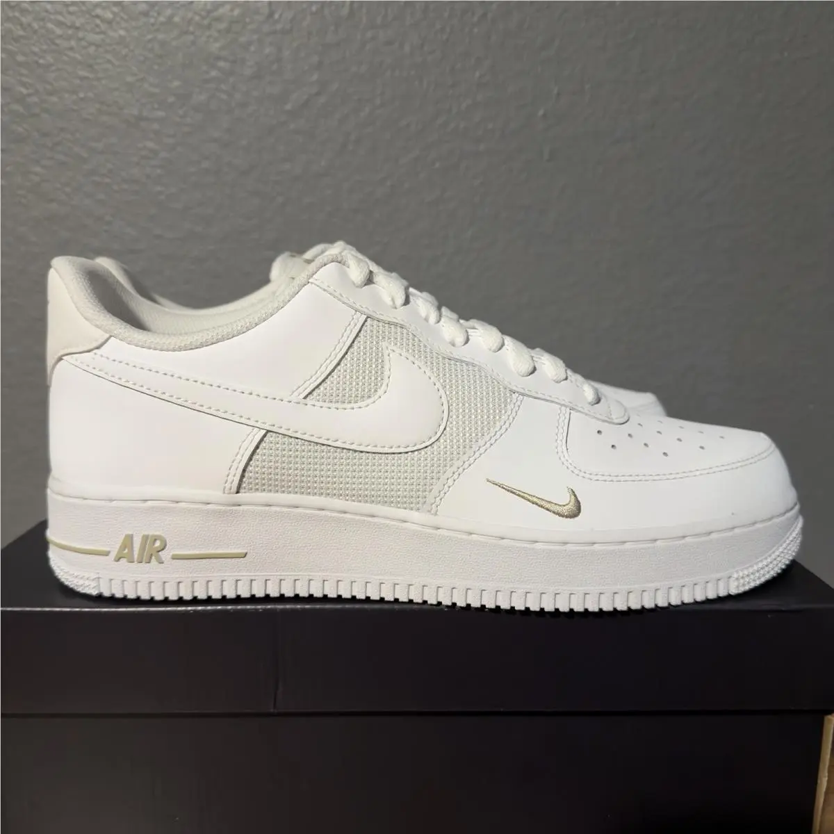 Nike shoes - IO1283 100 - IO1283-100 - White (UPC: 0198487211337) 2