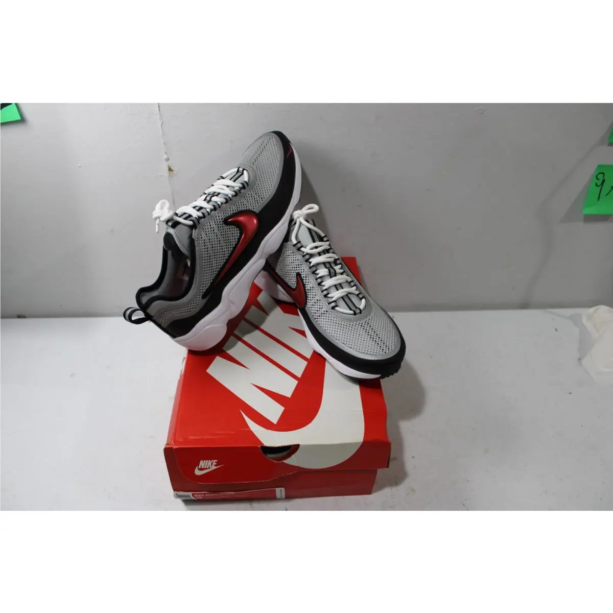 DS Nike 2017 Air Zoom Spiridon Ultra 876267-001 Retro Silver 9 Max Force 1 180