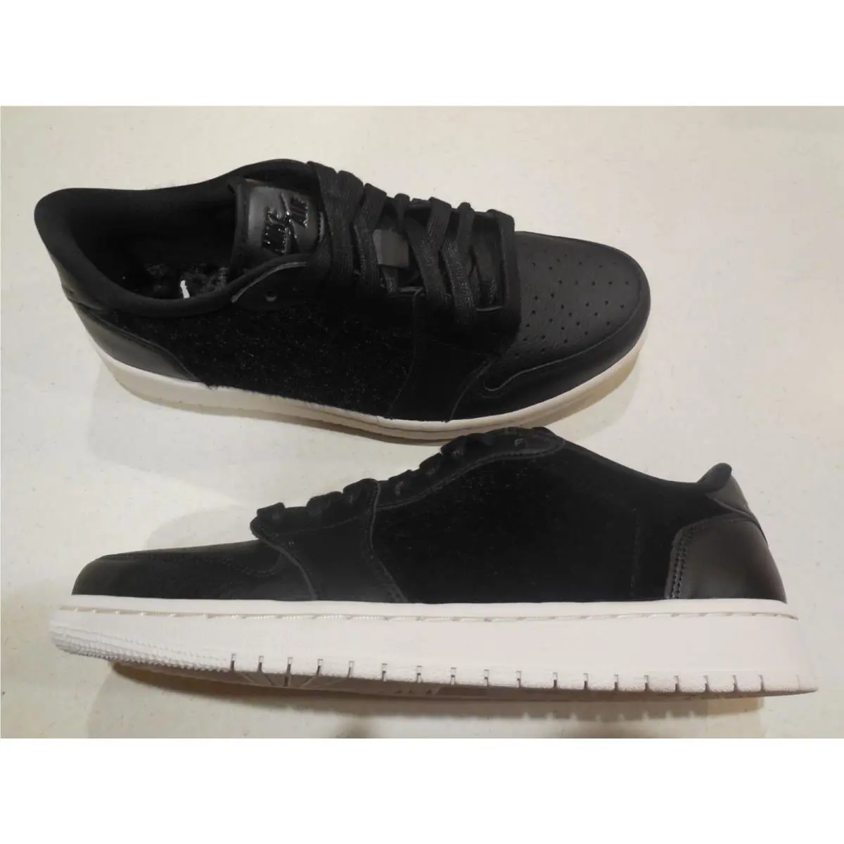 Nike shoes - Black 5