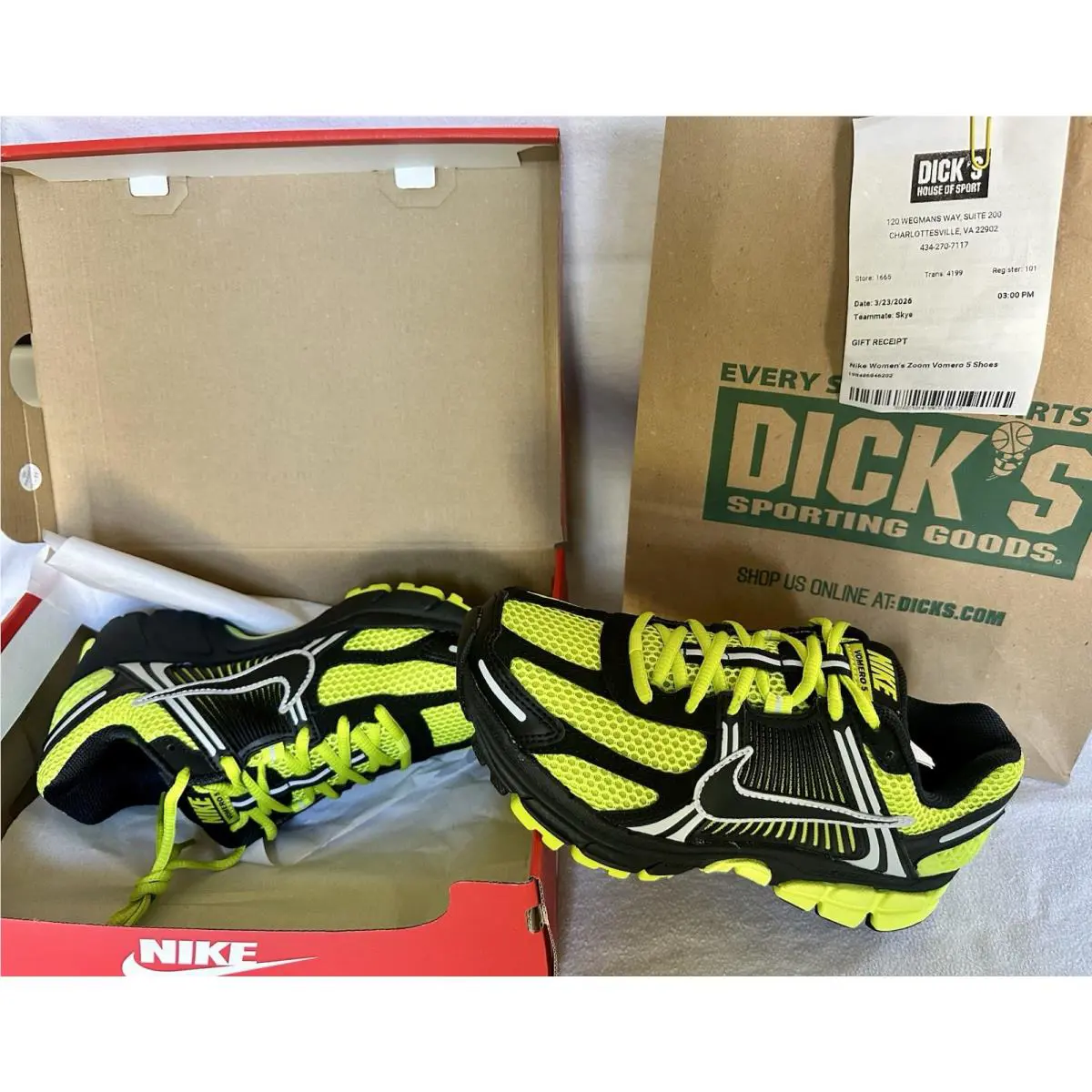 Nike shoes - Nike Zoom Vomero - Zoom Vomero - Yellow 1