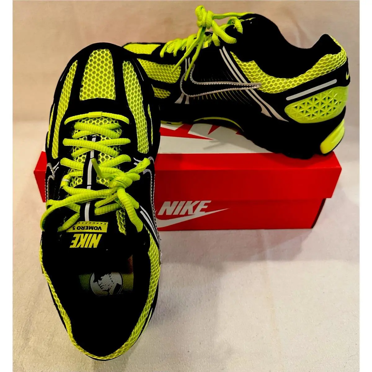 Nike shoes - Nike Zoom Vomero - Zoom Vomero - Yellow 4