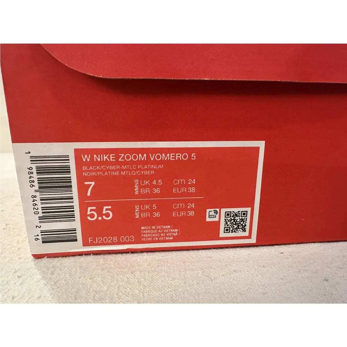 Nike shoes - Nike Zoom Vomero - Zoom Vomero - Yellow 6