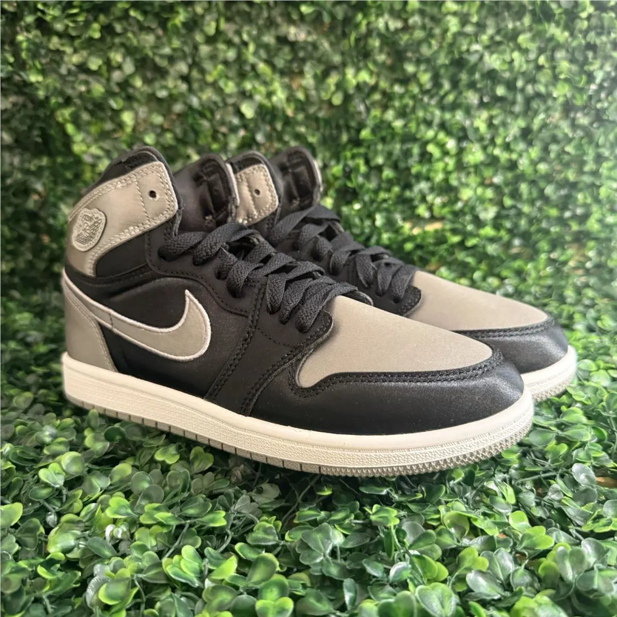 Nike shoes - Air Jordan 1 - Air - Black (UPC: 197600479296) 1