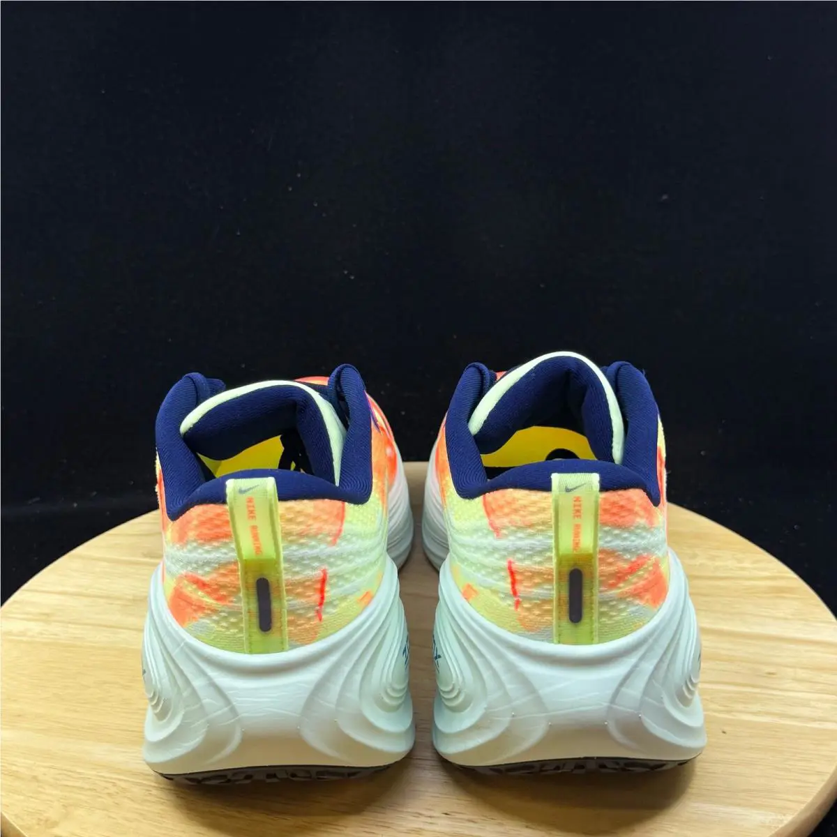 Nike shoes - Orange 4