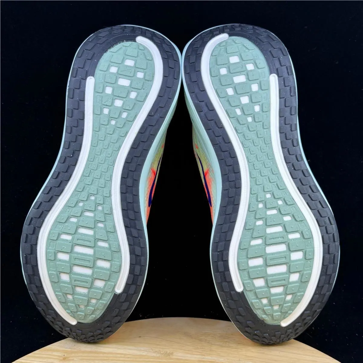 Nike shoes - Orange 7