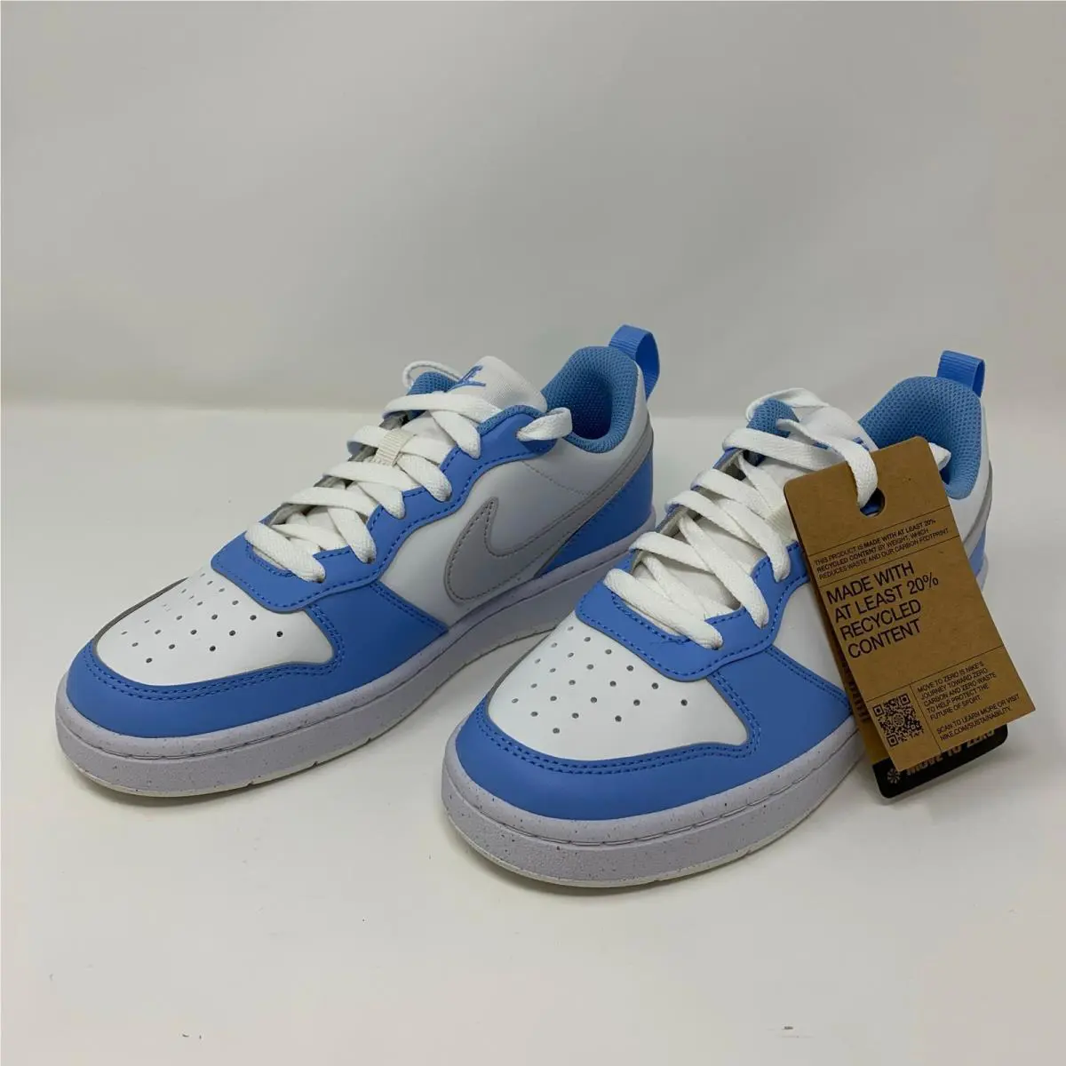 Nike shoes - DV5456 128 - White 1