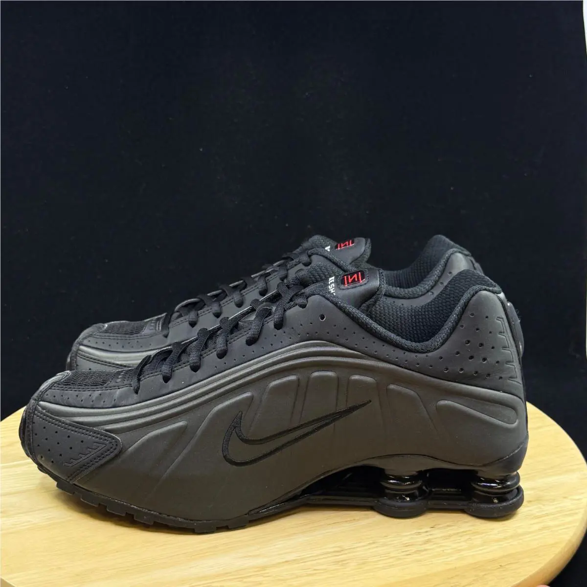 Nike shoes - Black 0