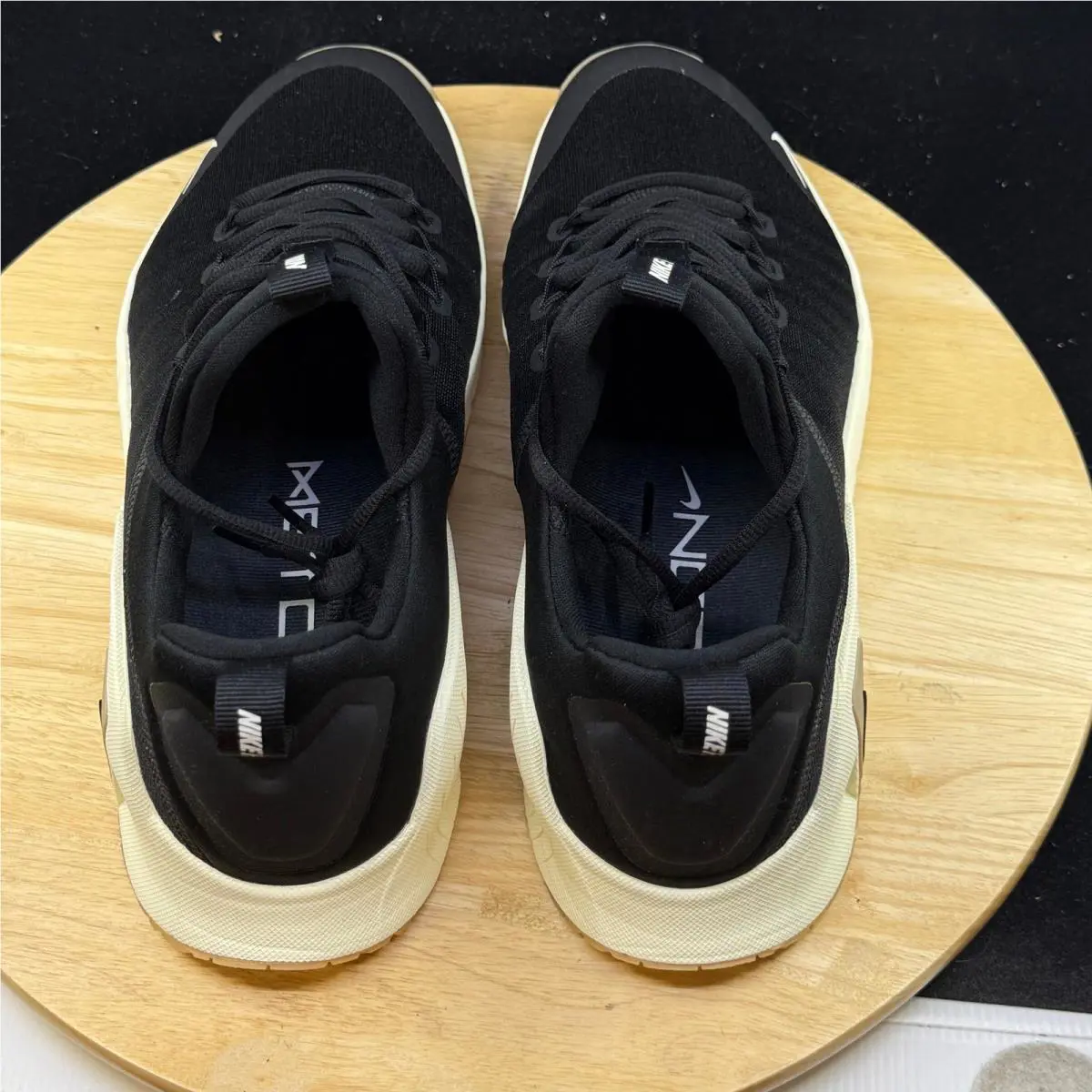 Nike shoes - Black 0