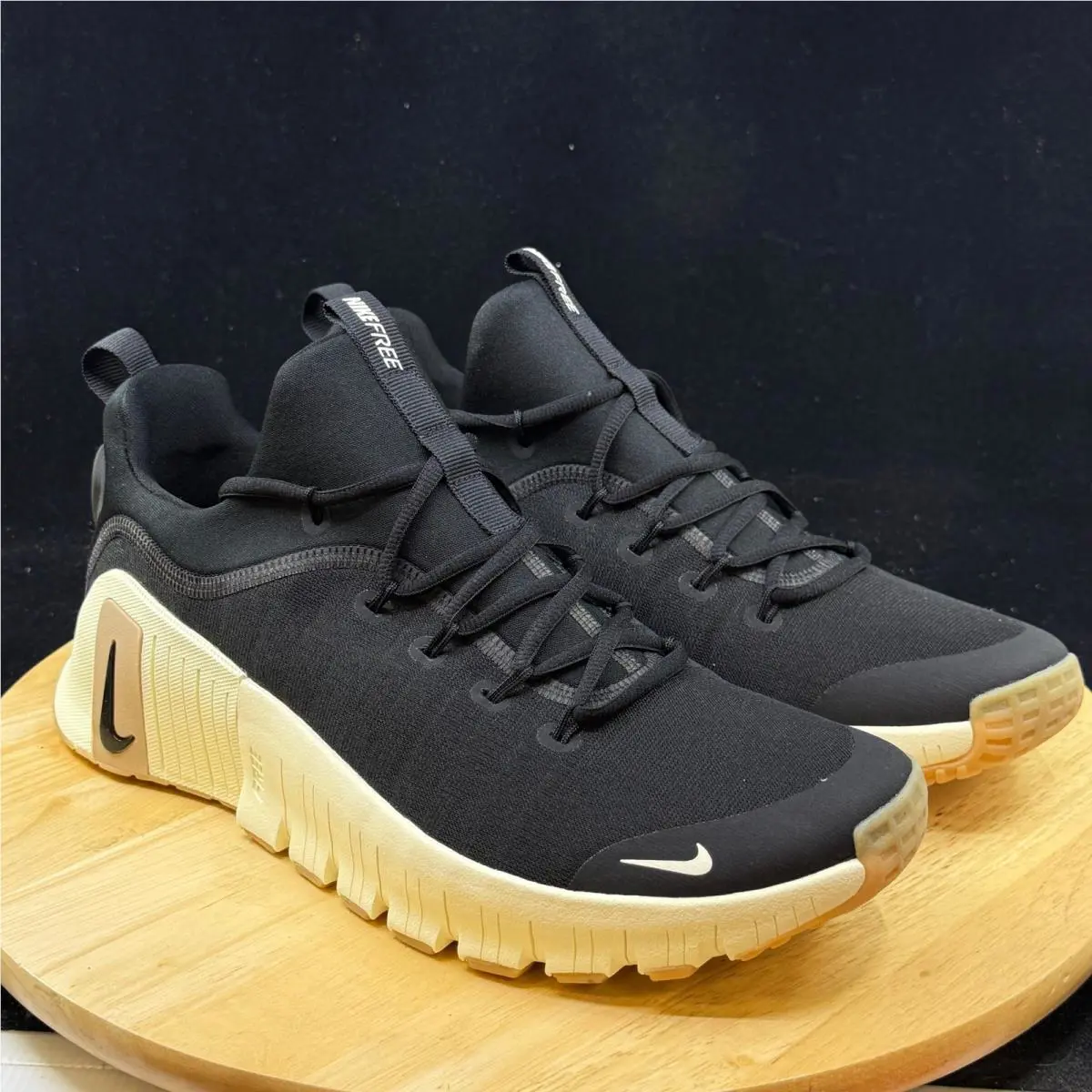 Nike shoes - Black 4