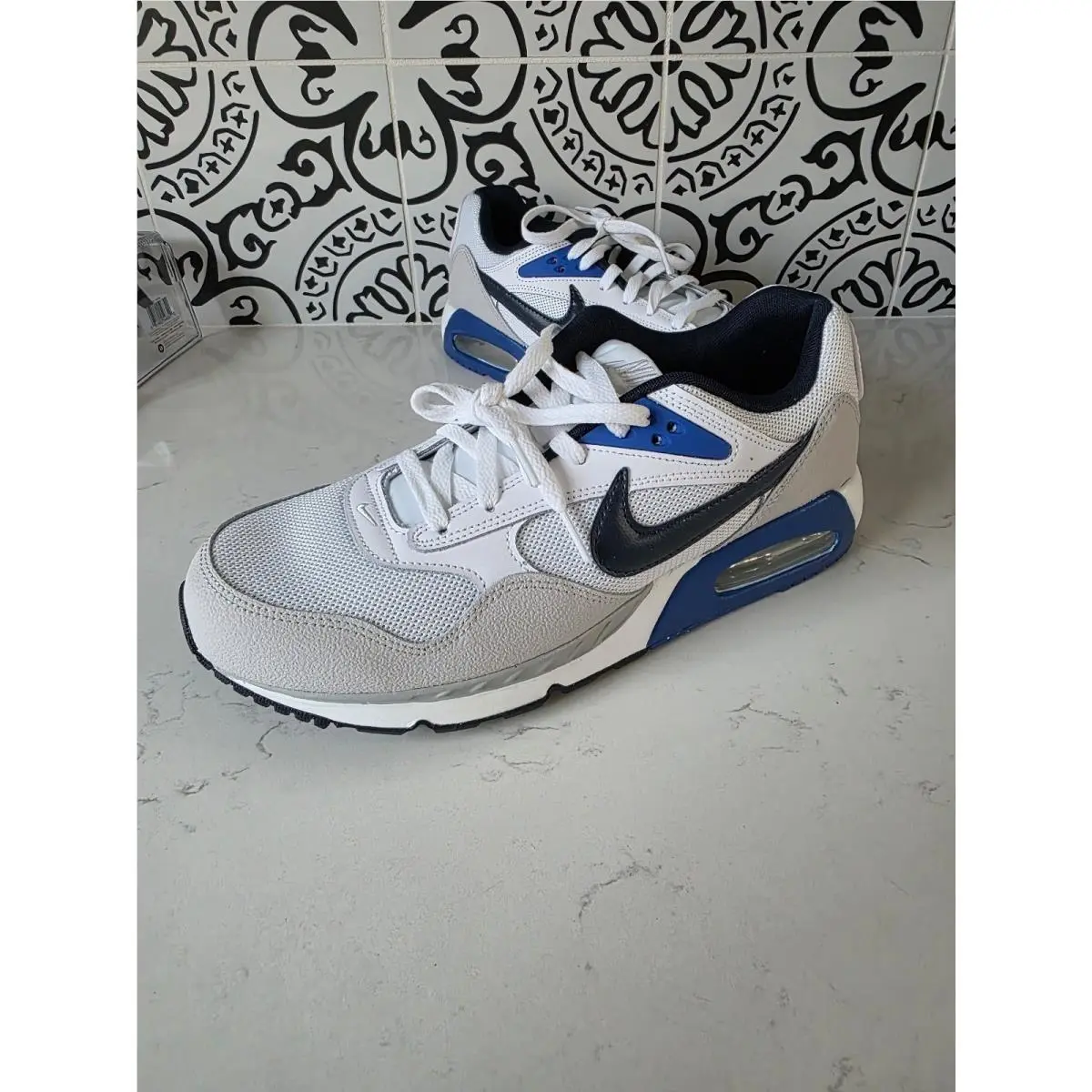 Nike Air Max Correlate Men’s Sz 11.5 Running Shoes White Obsidian Blue Grey