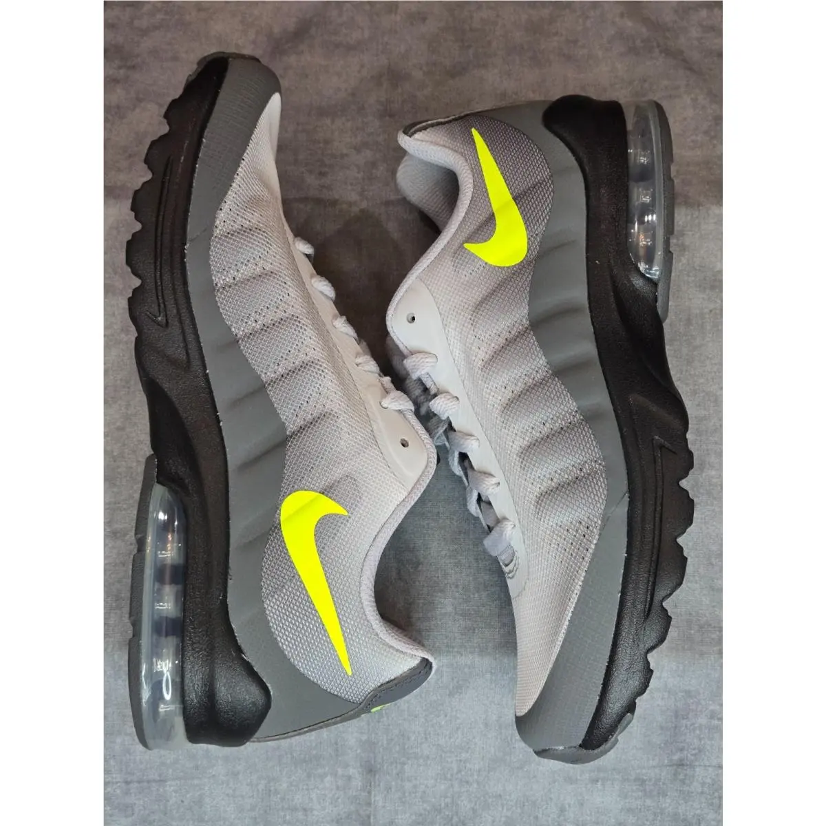 Nike shoes - Grey 3