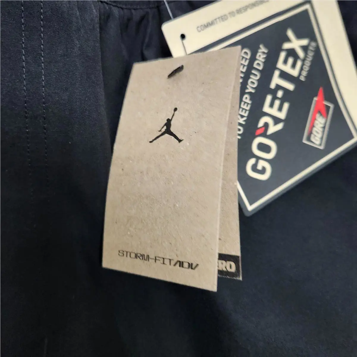 Nike clothing - Nike Jordan Air Jordan Skyline - Black 2