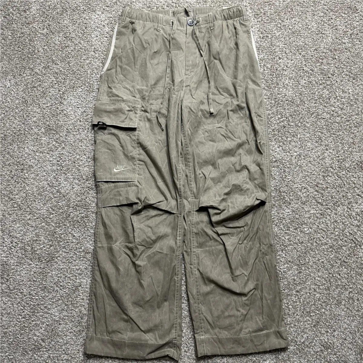 Nike Tech Pack Cargo Pants Waxed Canvas Khaki FN2614-247 Men`s M Medium