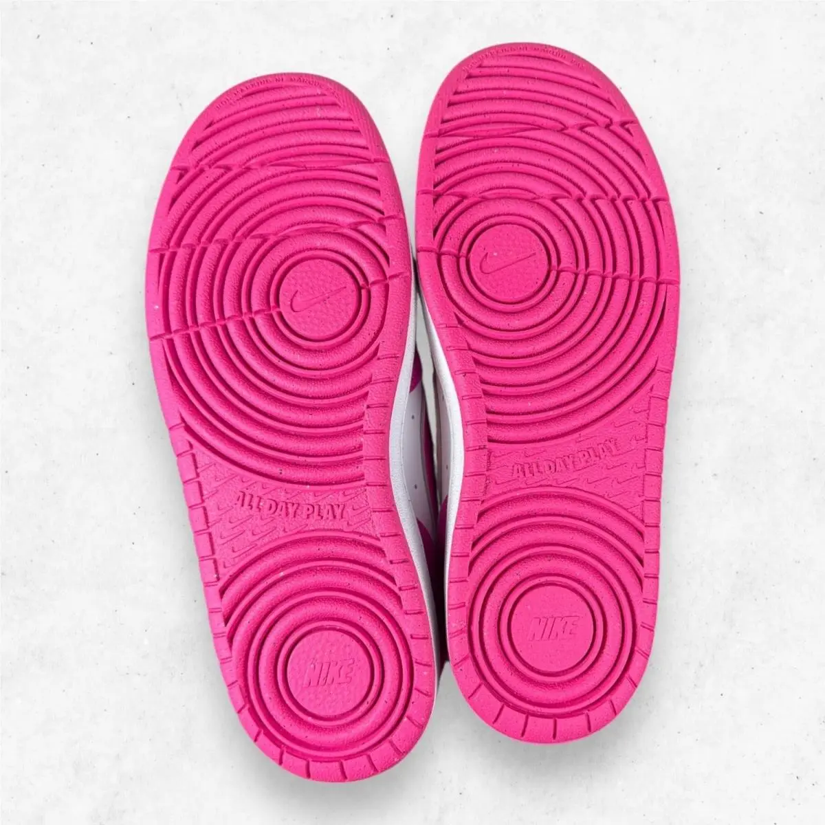 Nike shoes - Pink 9