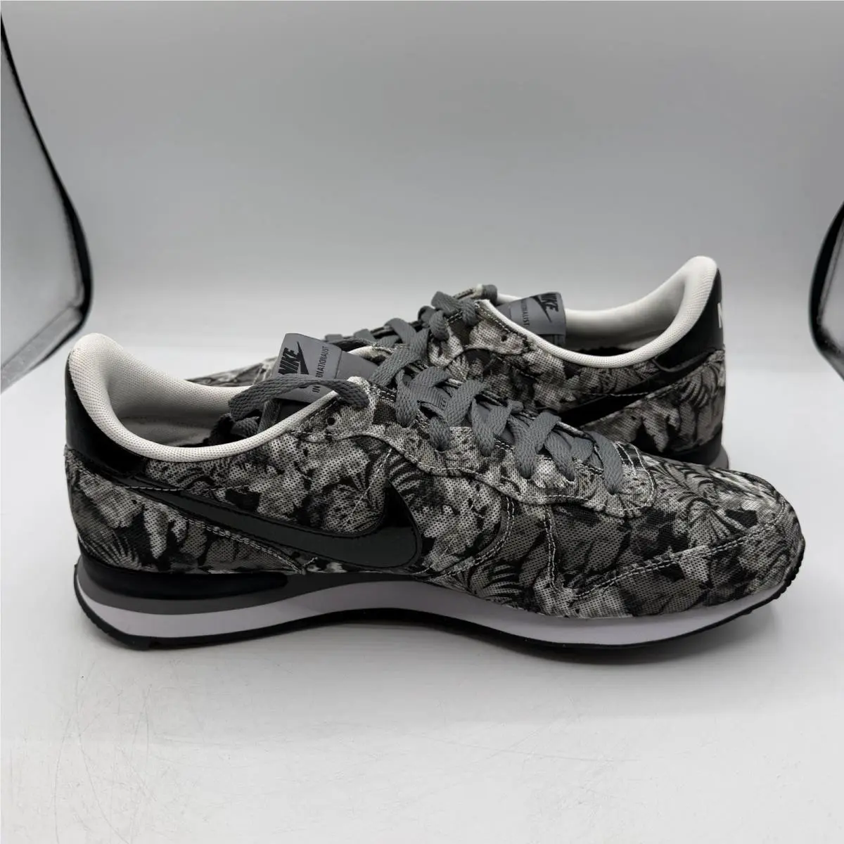Nike shoes - Nike Internationalist - Internationalist - 682912-001 - Gray 5