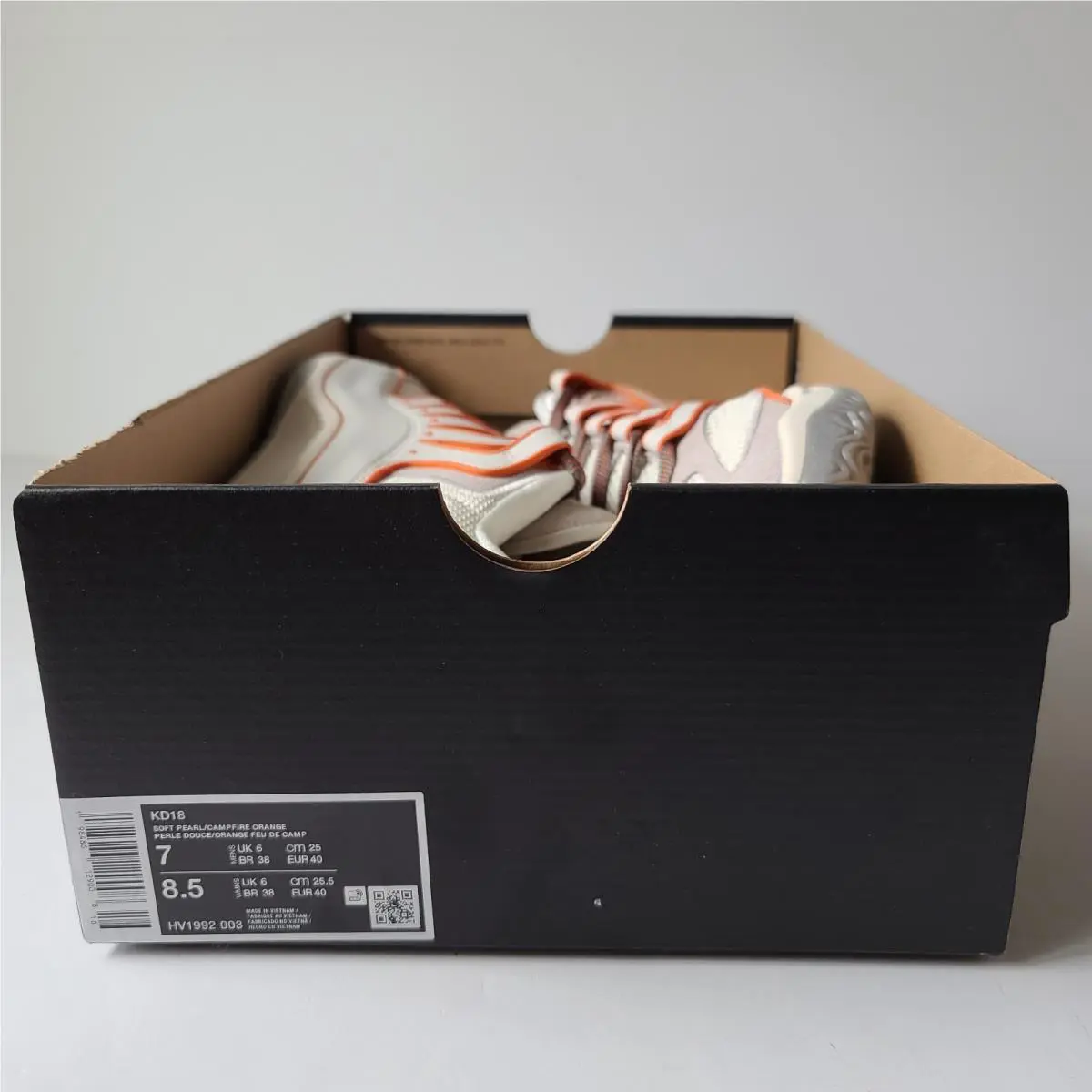Nike shoes - Nike KD 18 - HV1992-003 - Beige 0