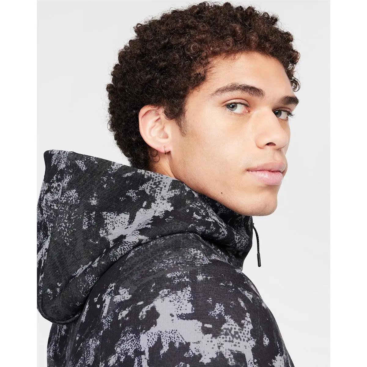 Nike clothing - Gray (UPC: 197859606078) 8