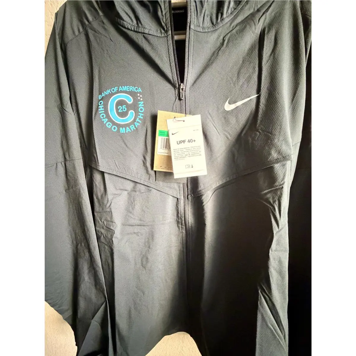 Nike clothing - Chicago Marathon - Chicago Marathon - HQ4267010 - Black (UPC: 198485314115) 1