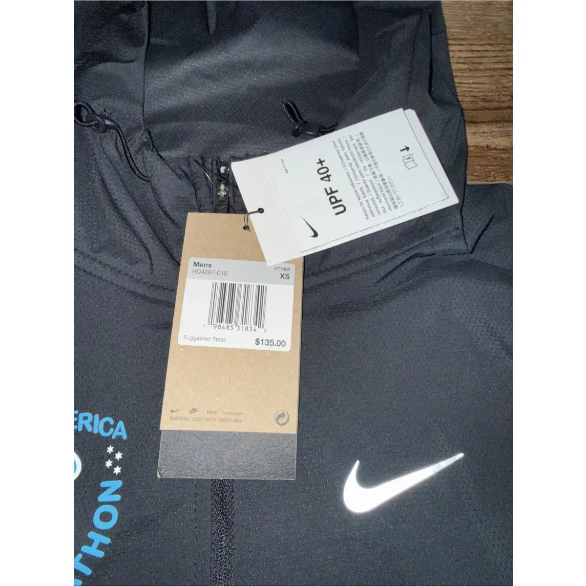 Nike clothing - Chicago Marathon - Chicago Marathon - HQ4267010 - Black (UPC: 198485318342) 8