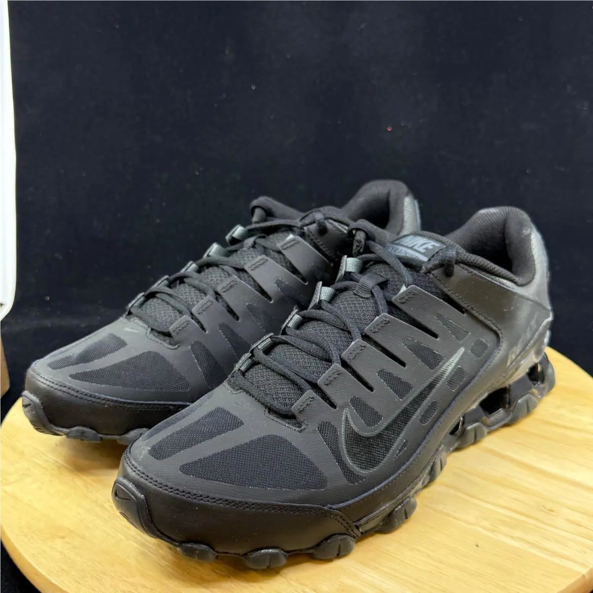 Nike shoes - Black 0
