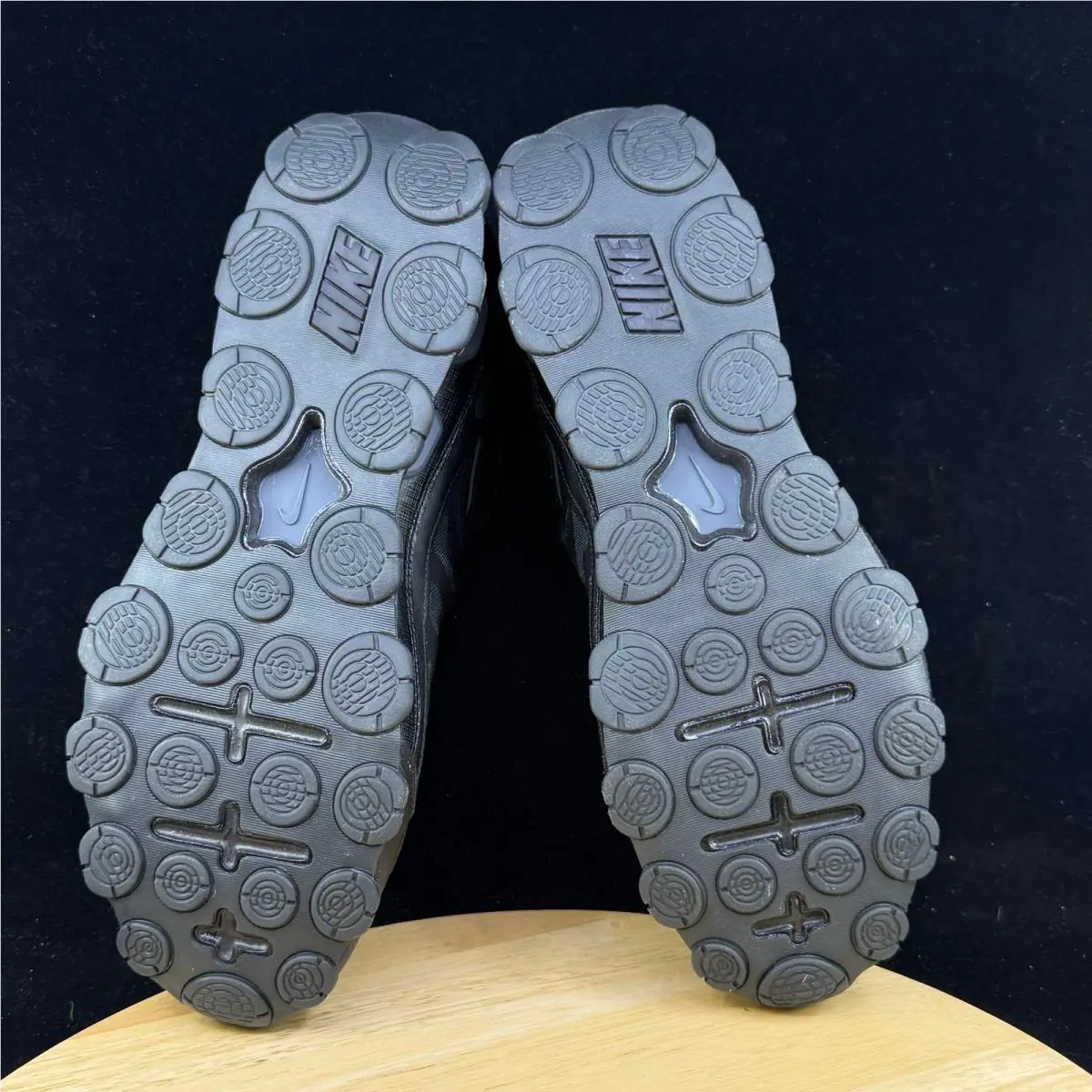 Nike shoes - Black 6